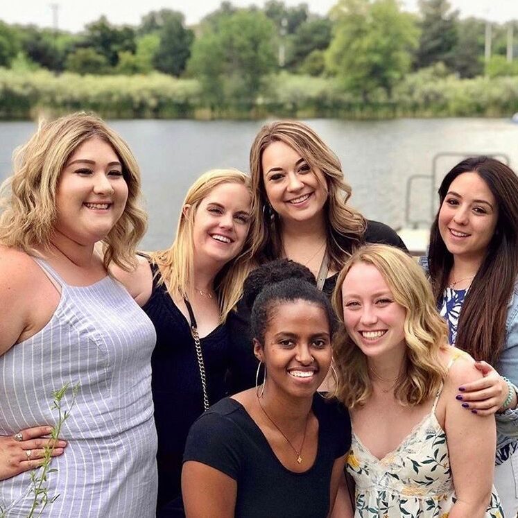 Delta Zeta Alumnae