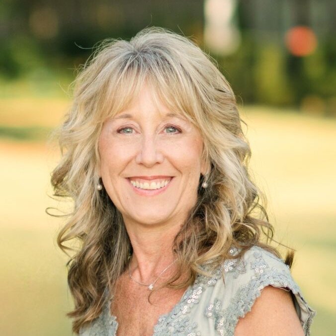 Delta Zeta Foundation Trustee Leigh Wright