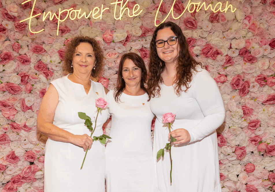 Alumnae Initiate Welcome - Delta Zeta